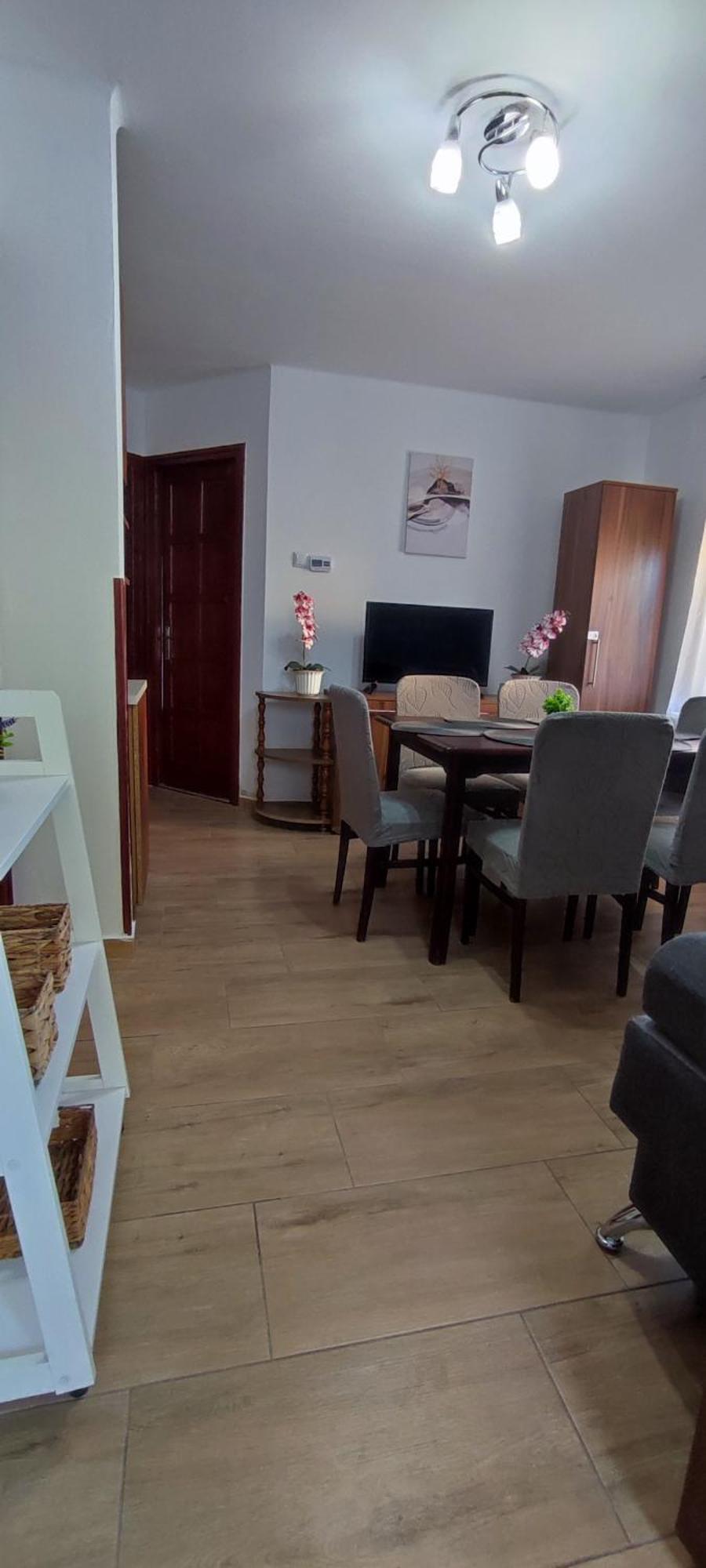 Bazsi Apartman Хайдусобосло Экстерьер фото