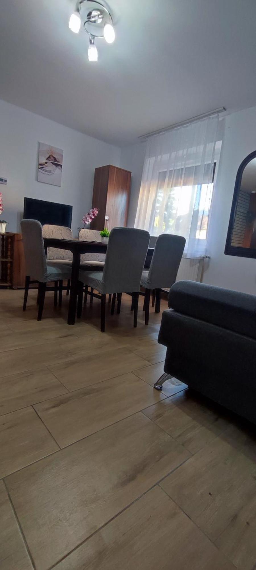 Bazsi Apartman Хайдусобосло Экстерьер фото